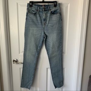 UO Twig Super High-Rise Jeans